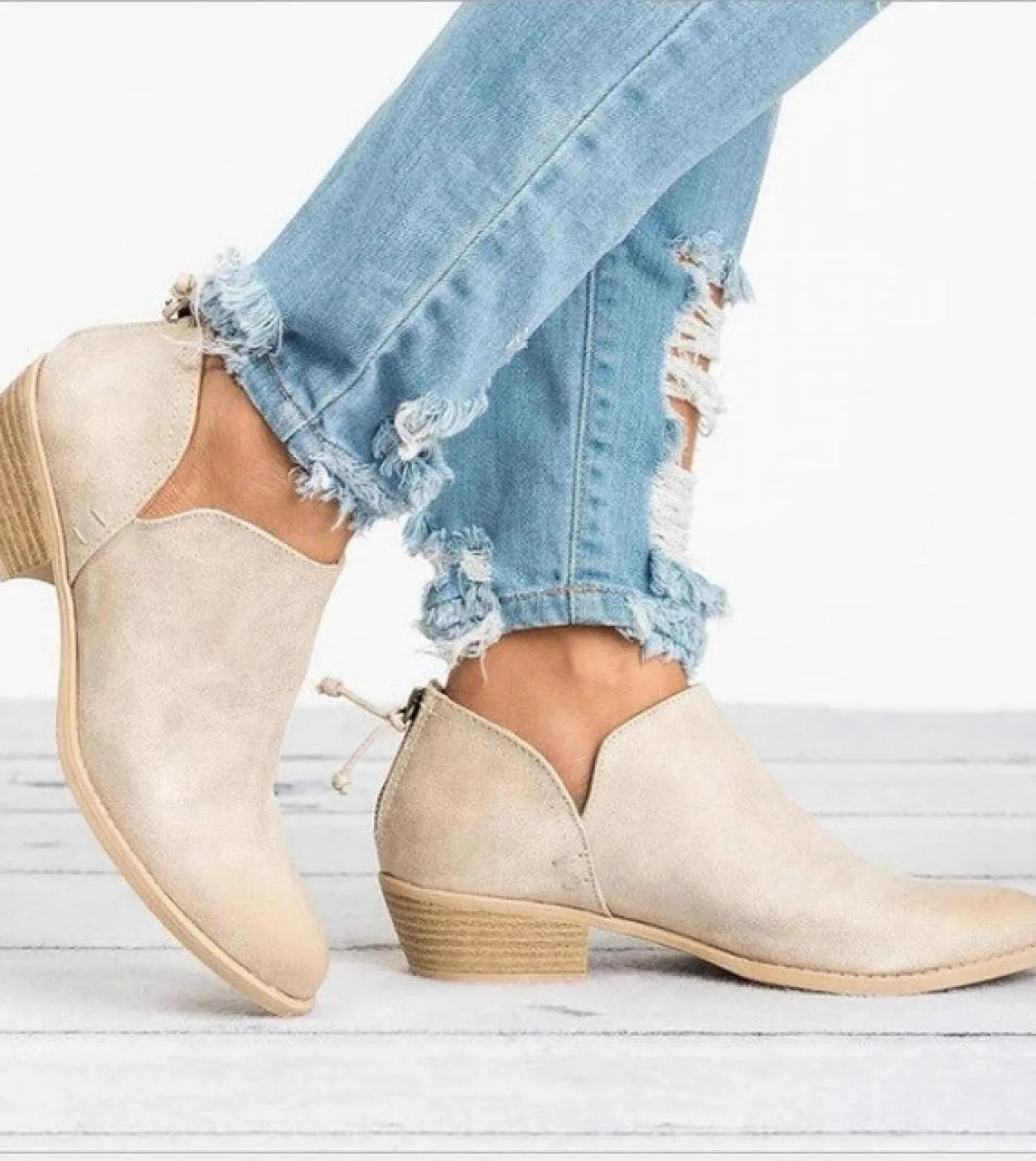 2022 Chic Donne Stivaletti Quadrati Tacchi Alti Autunno Inverno Scarpe Donna Bowtie Slip On Chelsea Stivali Stivaletti Femminili