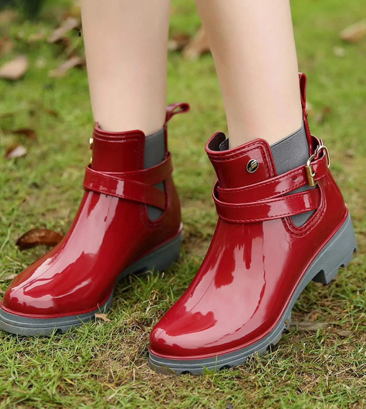 Comemore New Boots Women Short Boots Rain Shoes Nonslip Galoshes Elastic Band Insulated Water Shoes Ankle Boots  Pvc Bla
