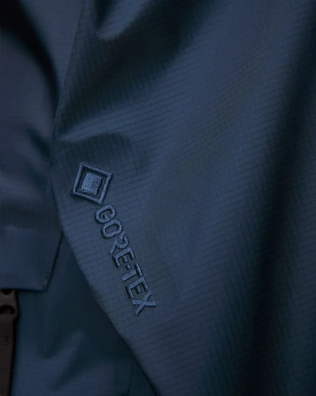 Giacca blu scuro con membrana da uomo Goldwin GORE-TEX 3L Aqua Tect Jacket