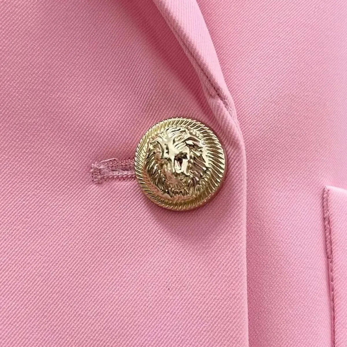 Giacca da donna firmata High Street più recente del 2023, bottoni a doppio petto con leone, blazer lunghi larghi