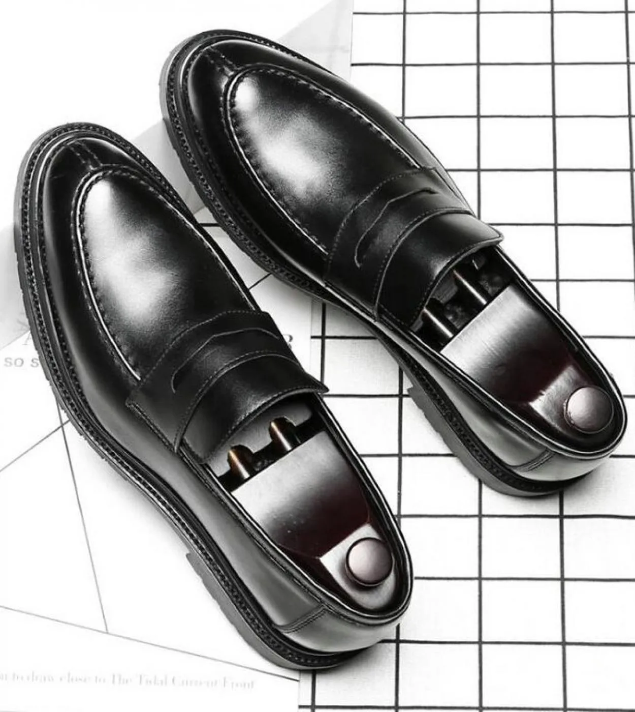Grandi dimensioni New Fashion Uomo Nero Business Scarpe eleganti eleganti Mocassini Uomo Scarpe da sposa Oxford in pelle Scarpe