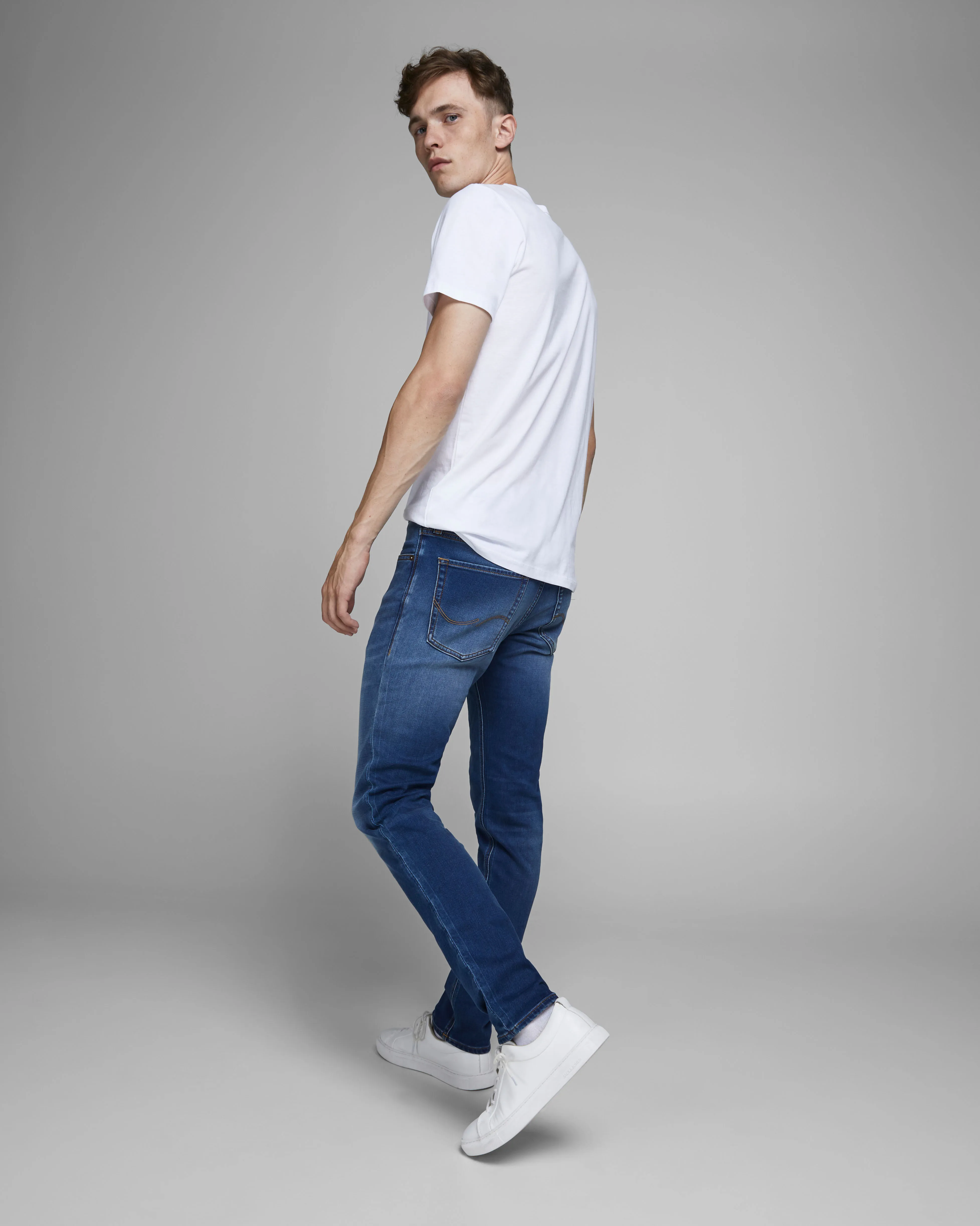 Jeans Glenn slim fit in cotone stretch lavaggio medio stone washed