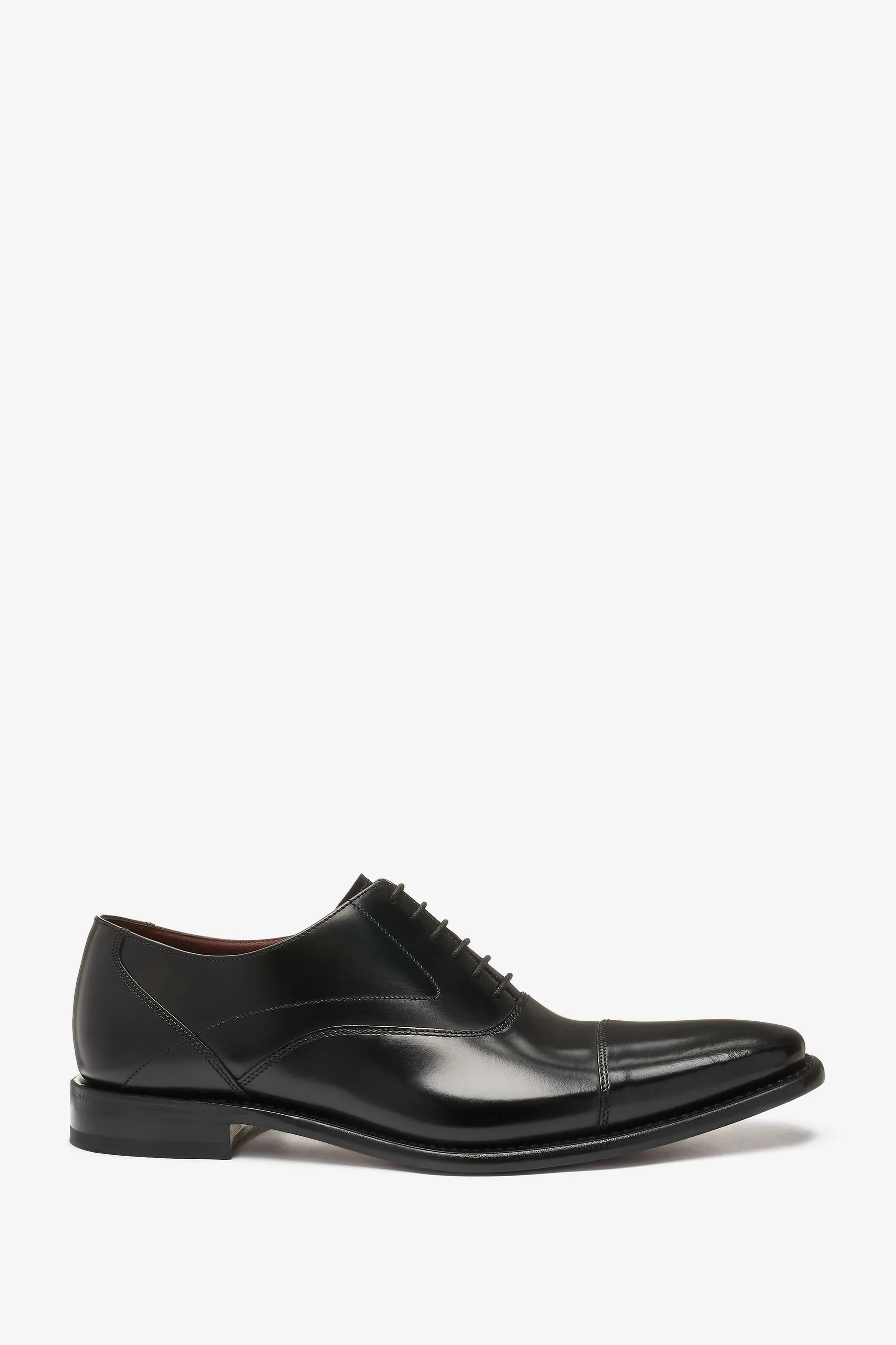 Loake Nero - Sharp - Oxford Scarpe cap toe in pelle lucidata