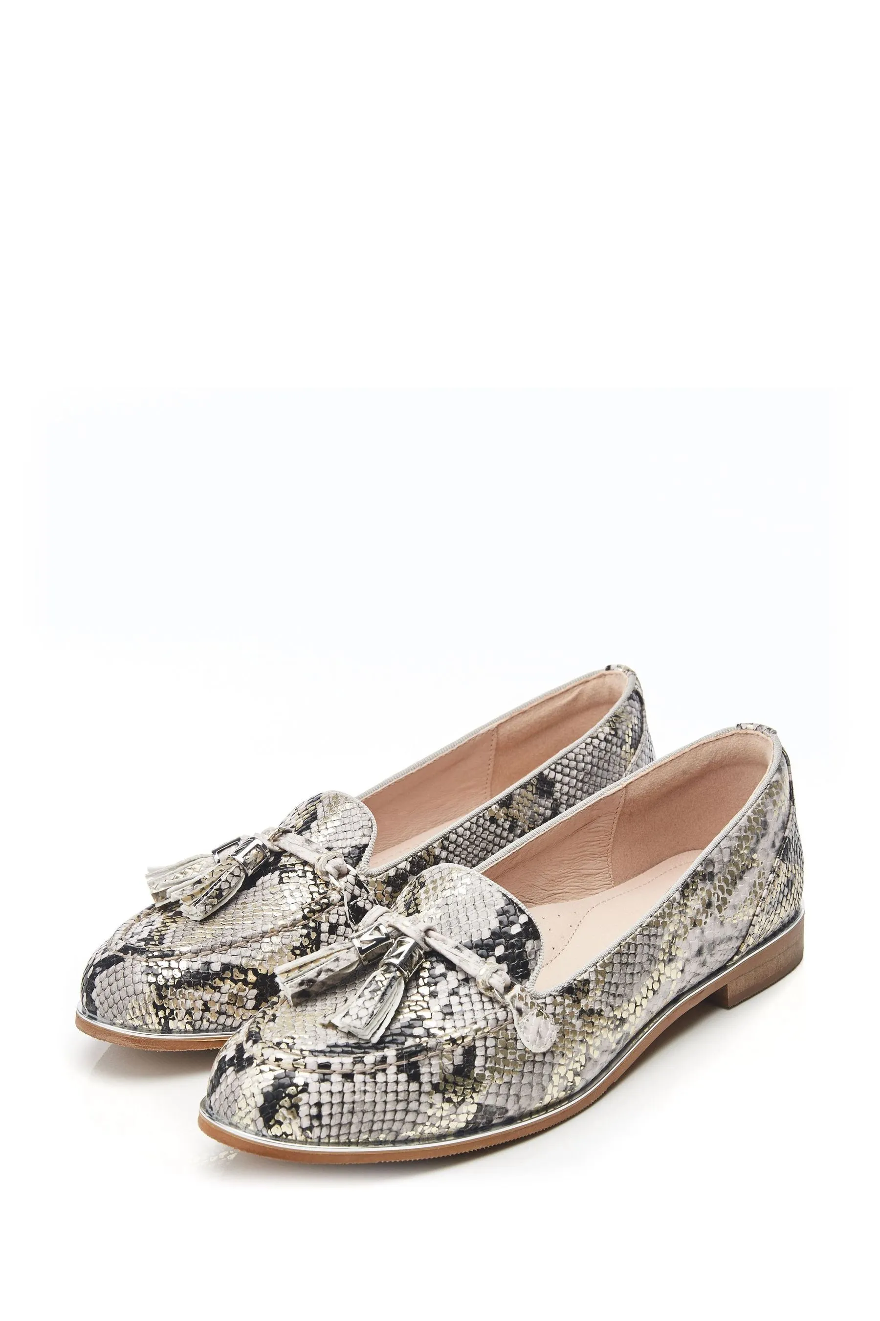 Moda in Pelle - Evvaa - Mocassini bassi con nappe