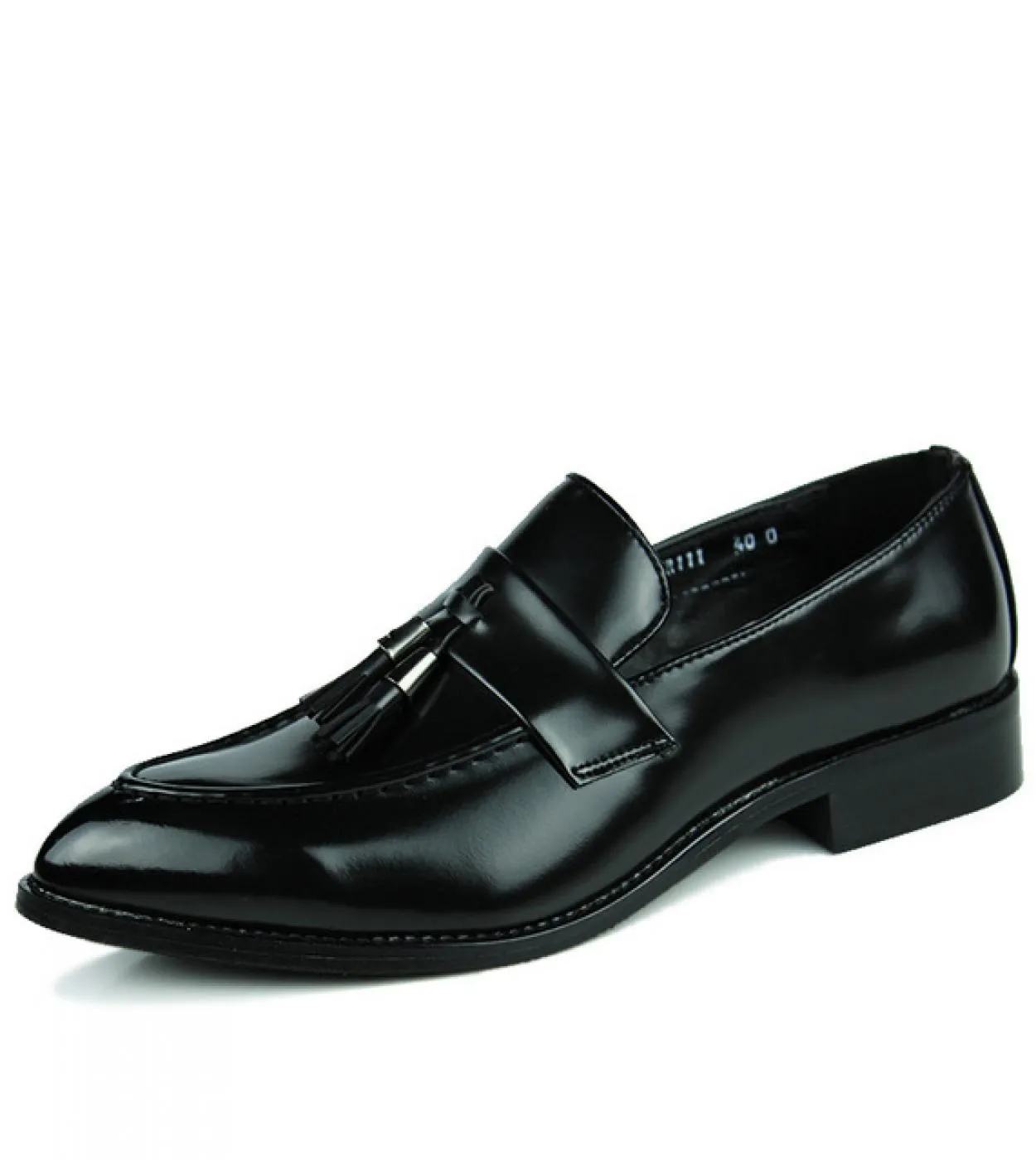 Nuove scarpe da uomo primaverili e autunnali Pelle luminosa Scarpe comode da uomo Oxford Scarpe brogue di lusso Scarpe da mocass