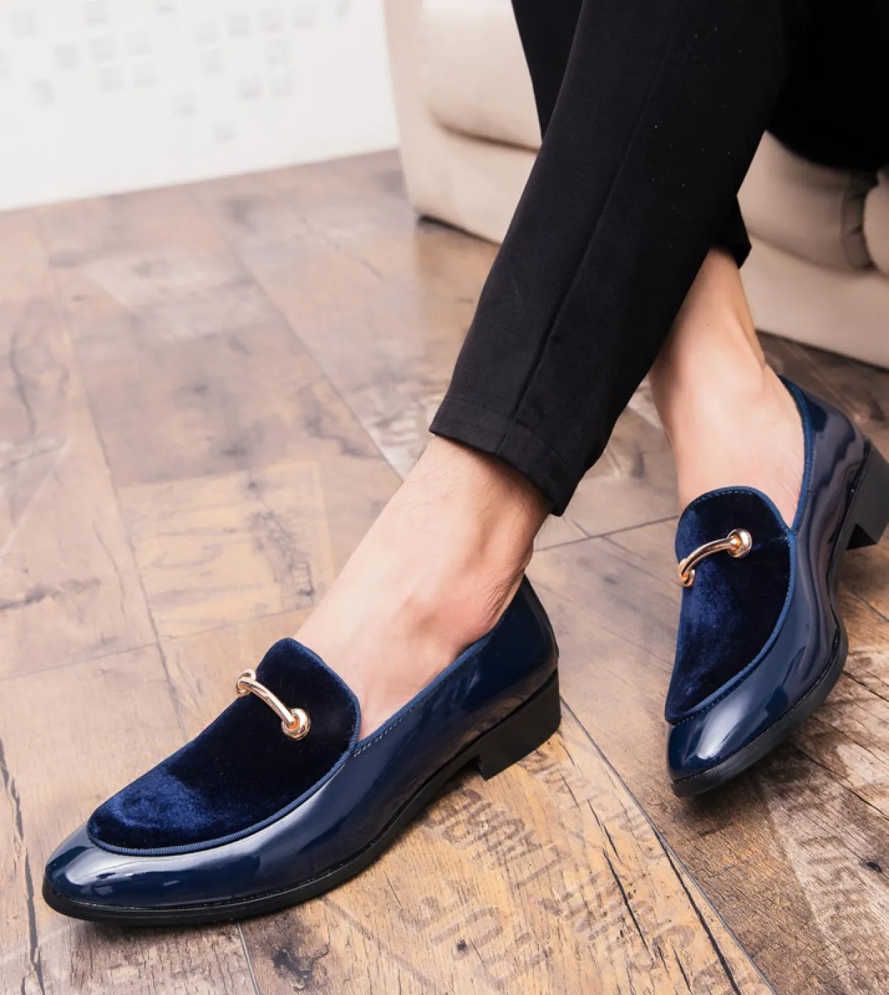 Nuove scarpe da uomo primaverili e autunnali Scarpe da uomo comode in pelle Oxford Scarpe brogue di lusso Scarpe da mocassino da