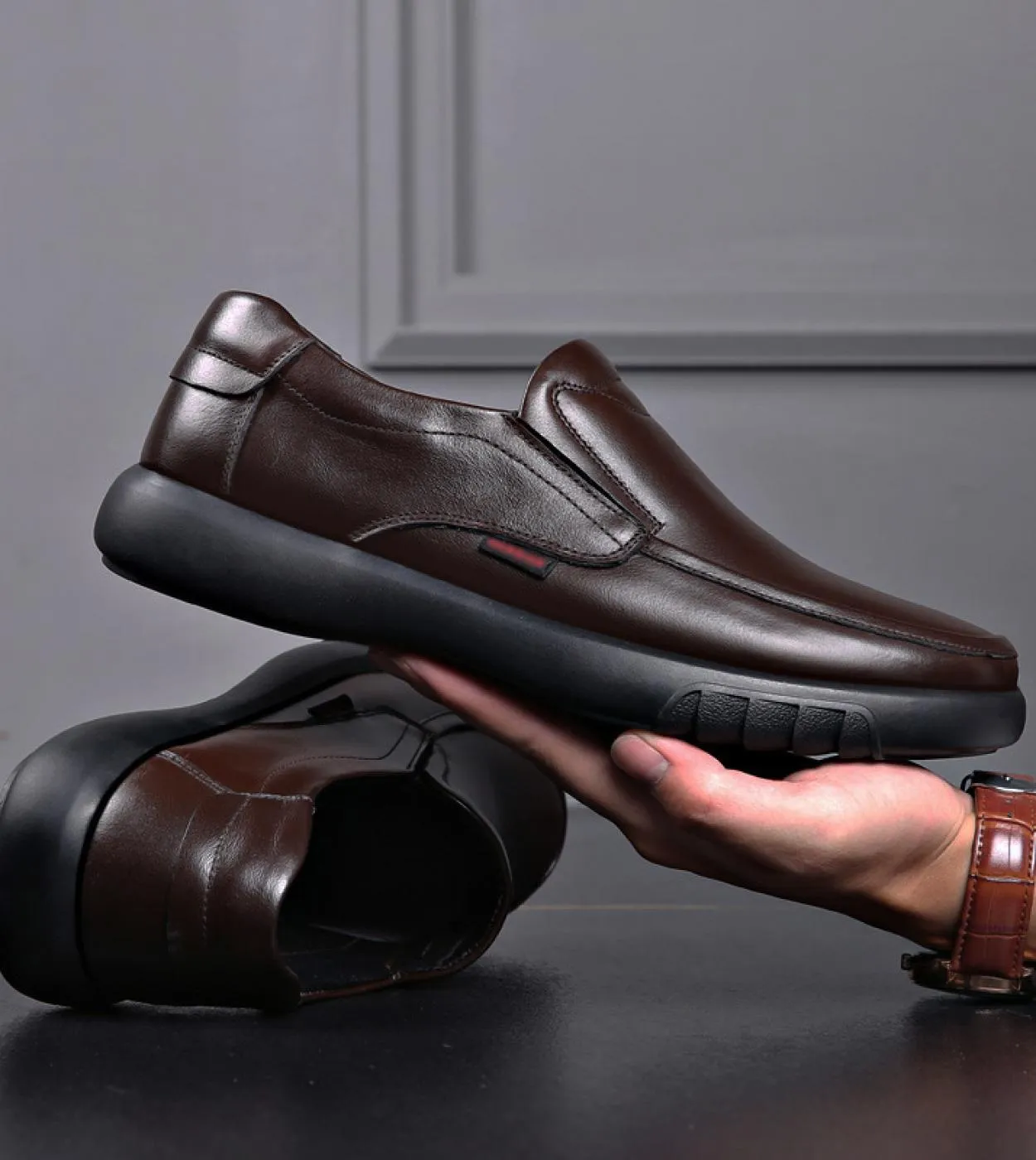 Nuovi uomini di arrivo Scarpe da lavoro classiche da uomo Scarpe da uomo in pelle Scarpe Oxford Scarpe da uomo nuovi