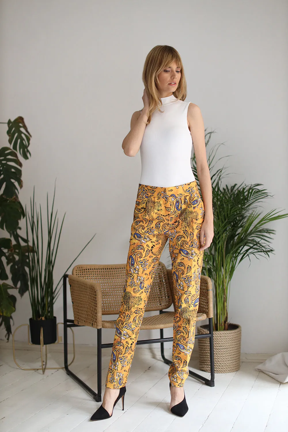 Pantaloni da donna model 154276 Eteria Colour Mist