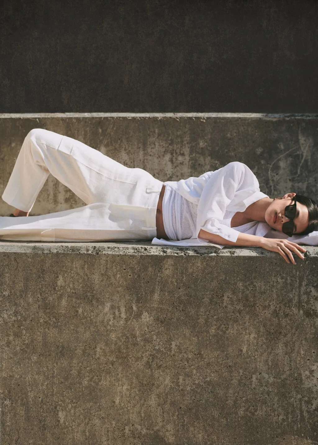 Pantaloni lino stile cargo