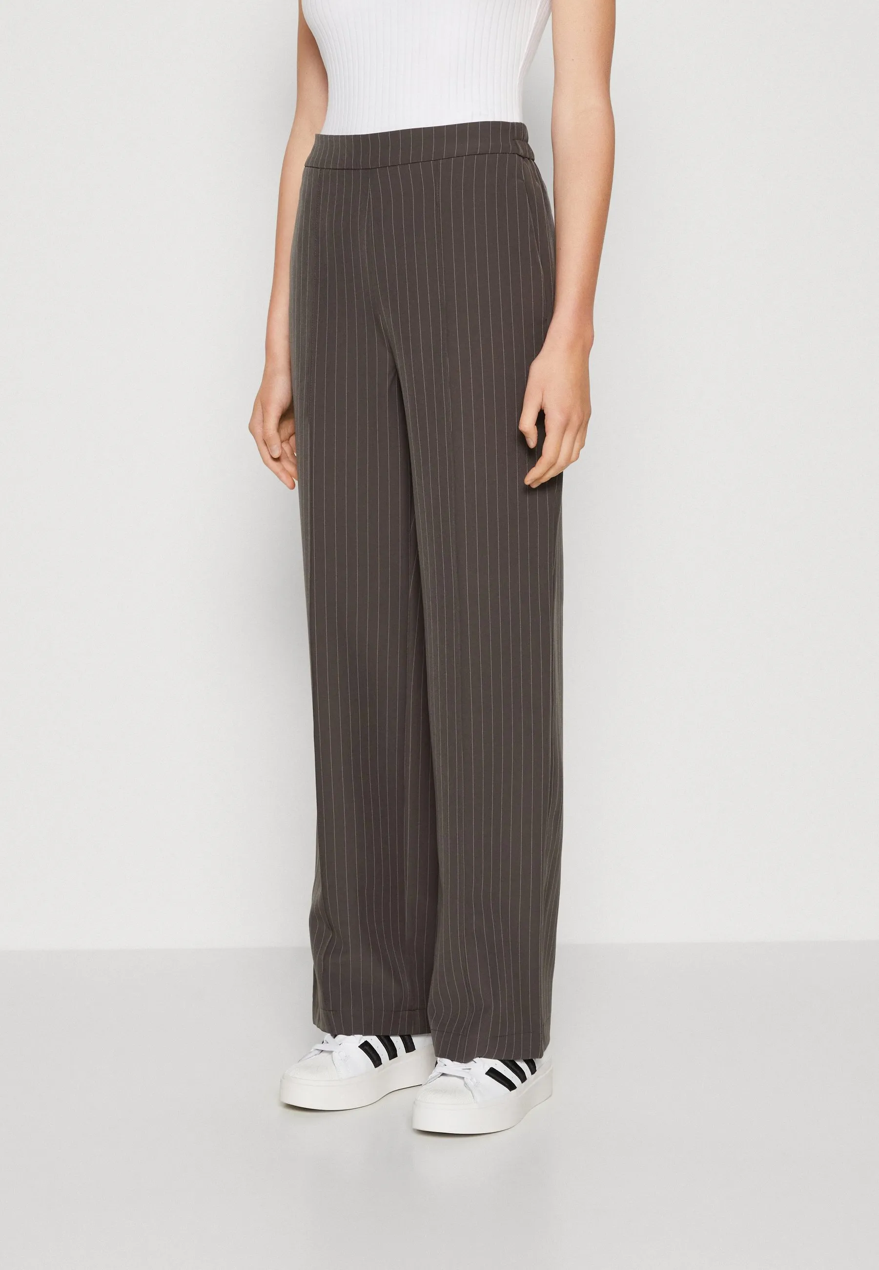 PCBOSSY WIDE PANTS - Pantaloni