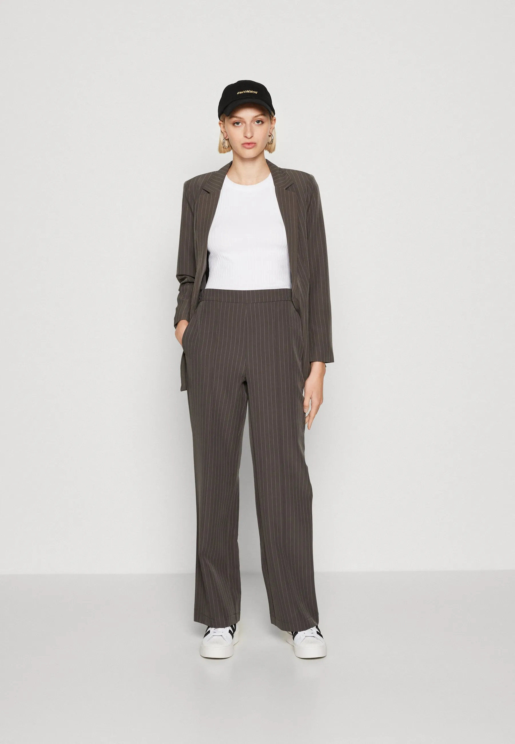 PCBOSSY WIDE PANTS - Pantaloni