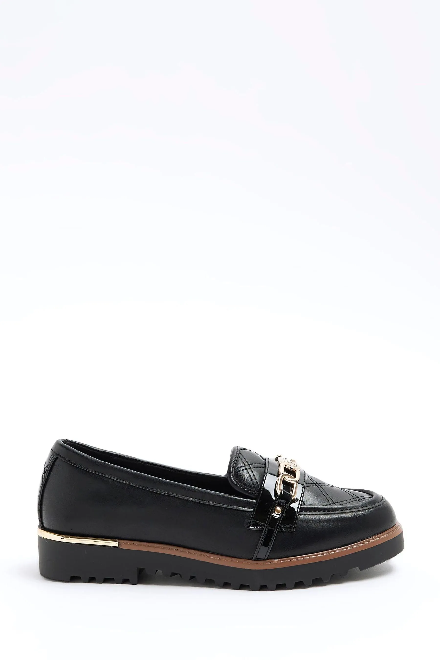 River Island Vestibilità ampia - Mocassini trapuntati con catena