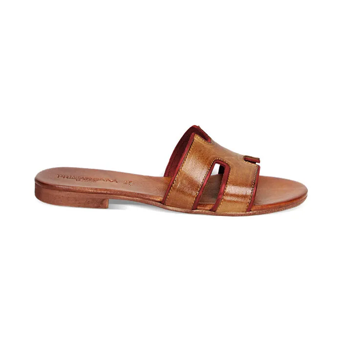 Sandali bassi cognac-rossi in vacchetta