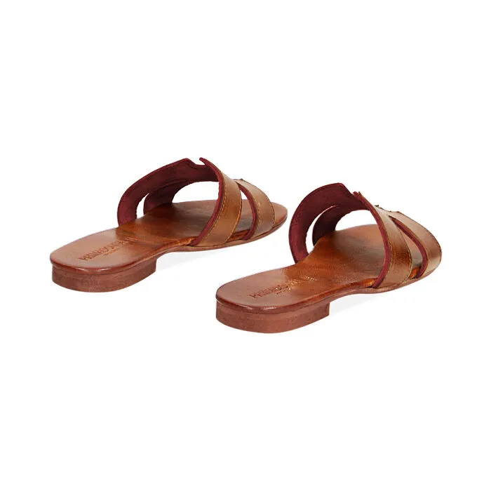 Sandali bassi cognac-rossi in vacchetta