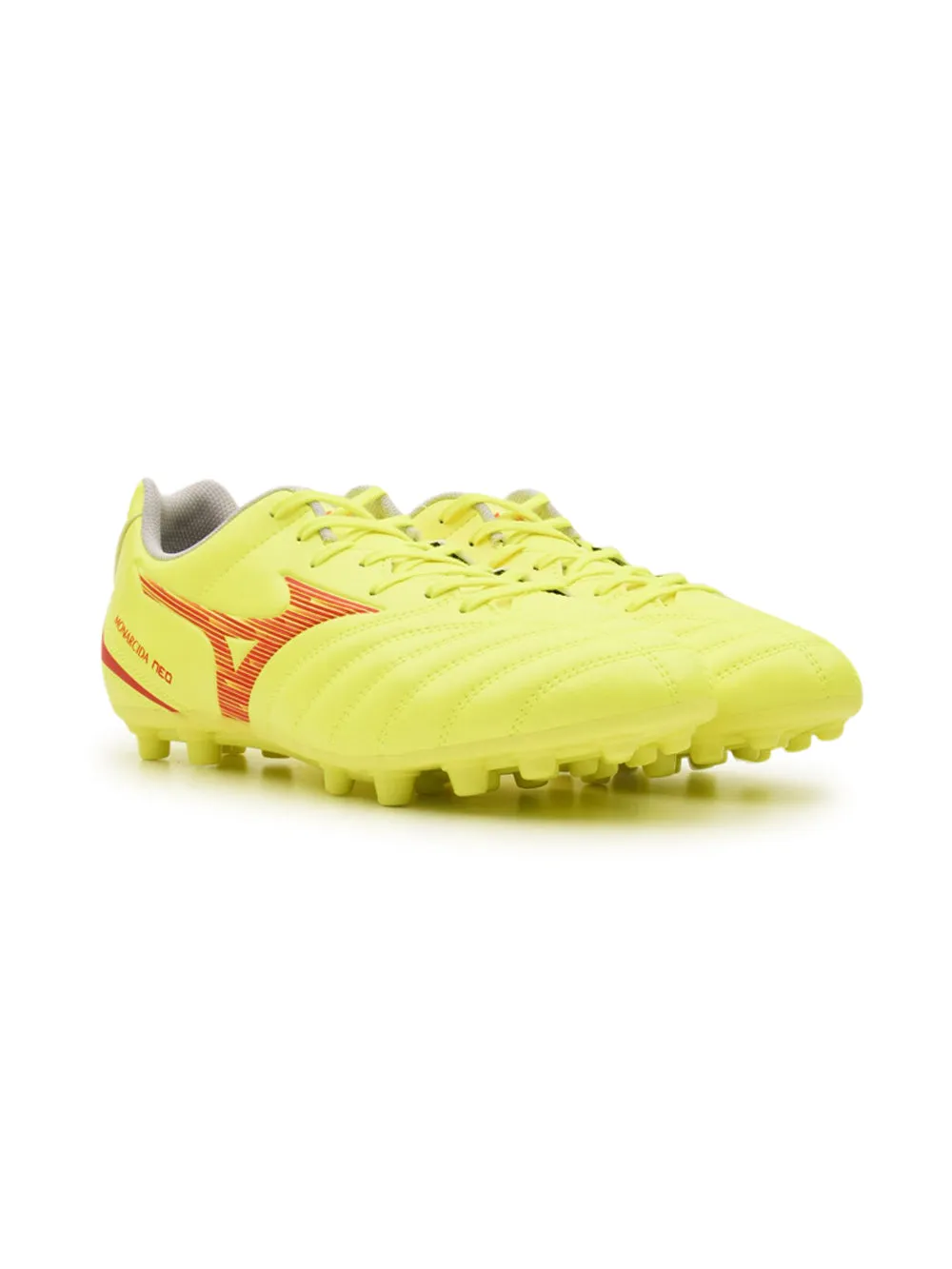 Scarpa Calcio Uomo con dettagli rossi