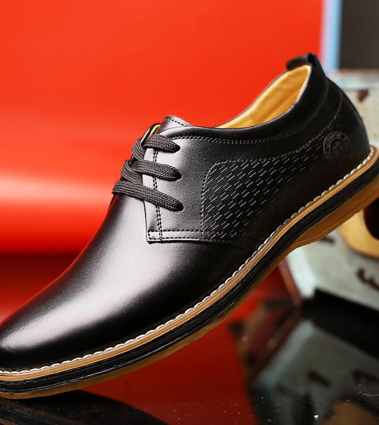 Scarpe casual da uomo daffari Scarpe da uomo britanniche di lusso Scarpe sociali Calzature in pelle crosta Scarpe oxford per uo