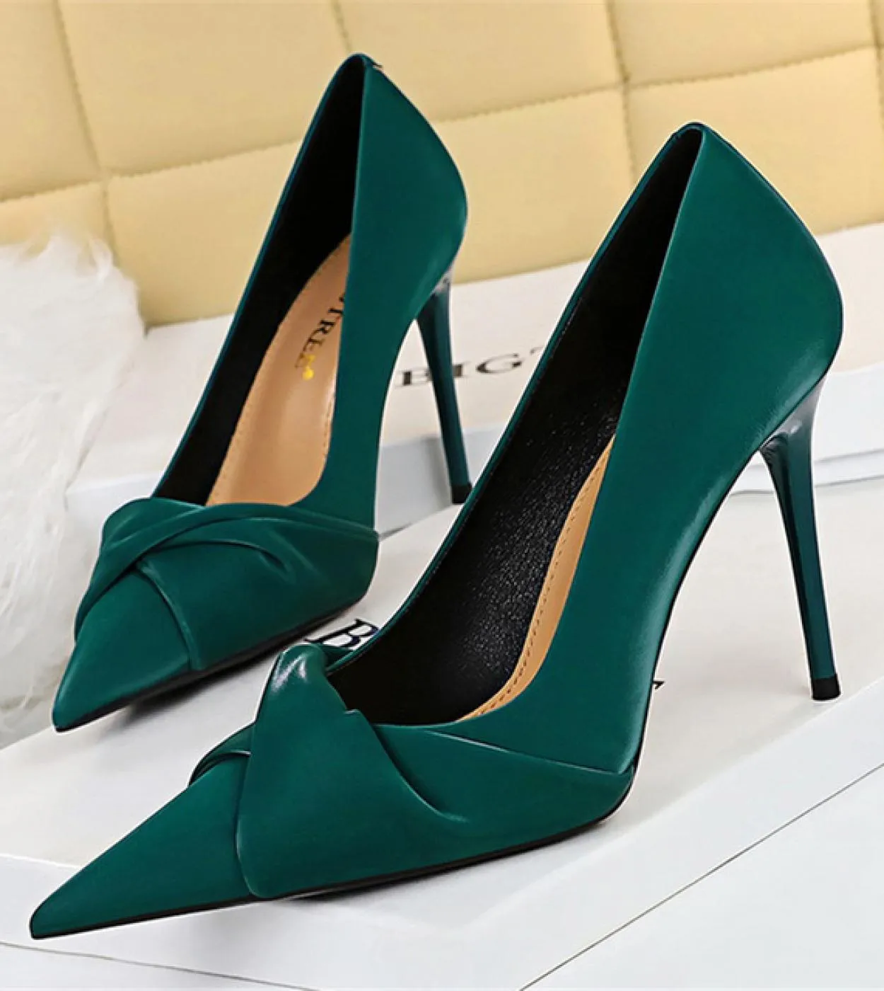 Scarpe da sposa Scarpe da donna con tacco basso verdi Scarpe con tacco basso verdi Scarpe da festa verdi Scarpe da donna
