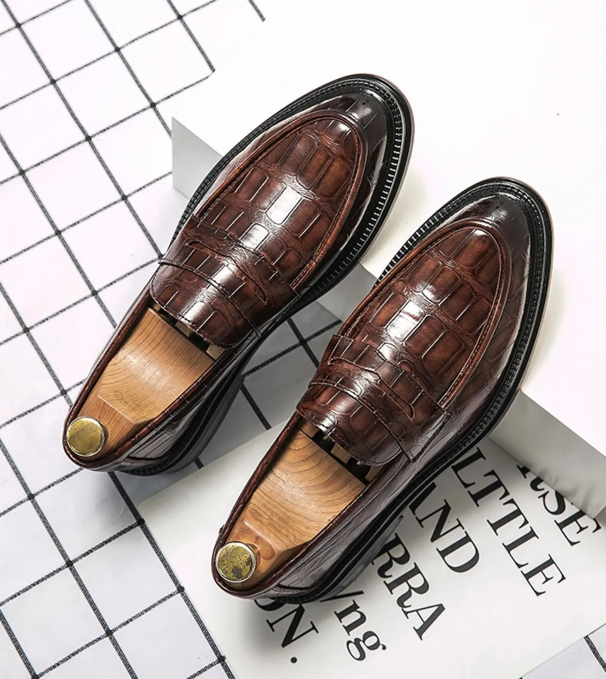 Scarpe formali Nuovi mocassini da uomo Scarpe moda Mocassini da uomo Abito di lusso Scarpe casual 37 45 Scarpe oxford Formali S