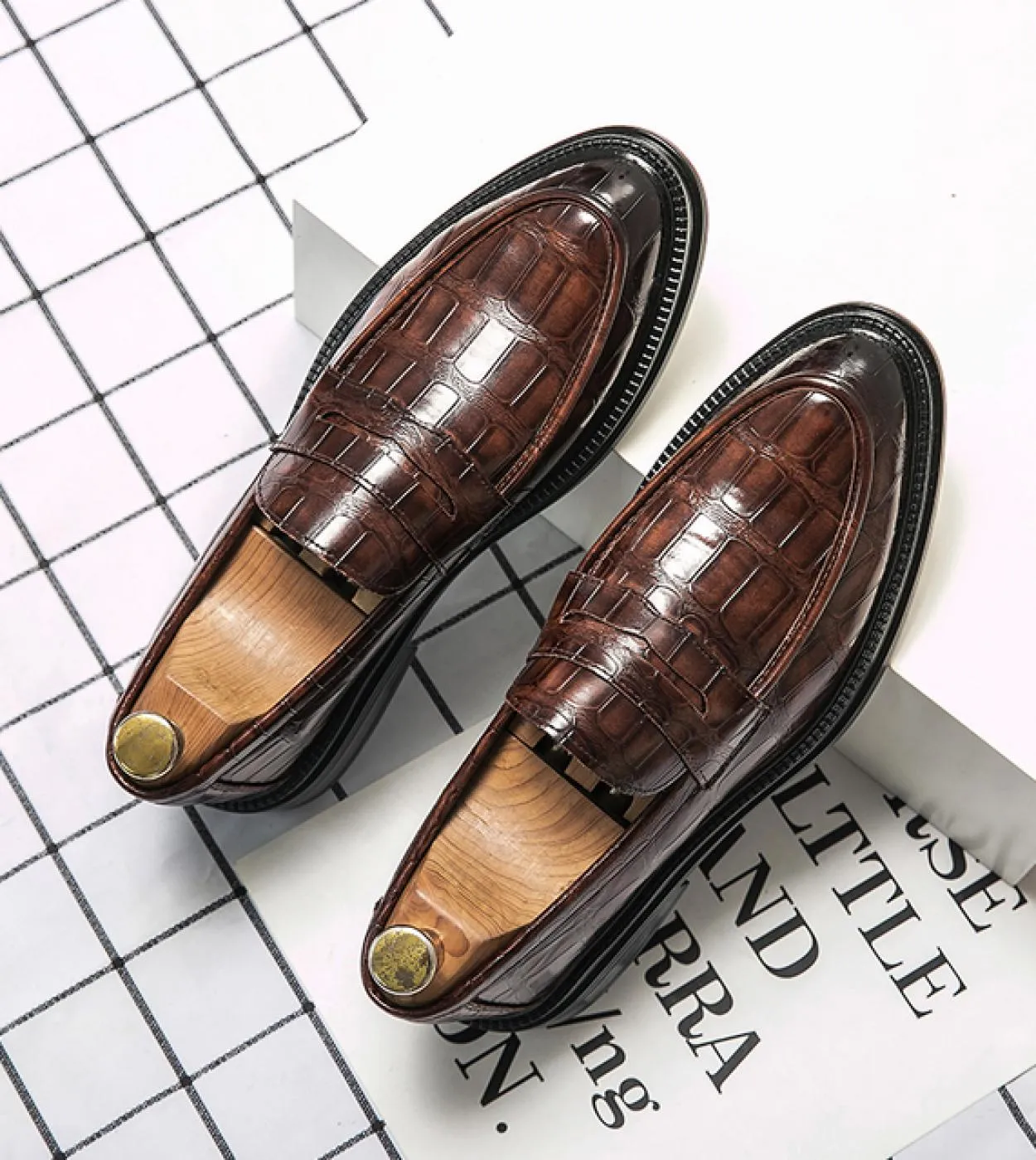 Scarpe formali Nuovi mocassini da uomo Scarpe moda Mocassini da uomo Abito di lusso Scarpe casual 37 45 Scarpe oxford Formali S