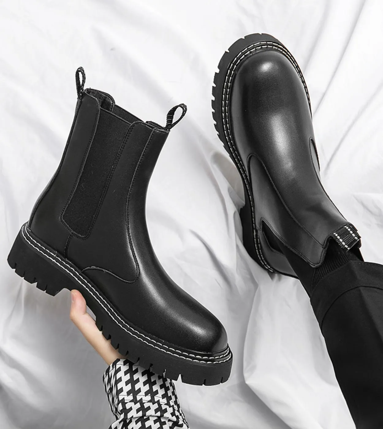 Stivaletti Chelsea a testa tonda da uomo Stivaletti con tacco a maniche da uomo Stivaletti in pelle da uomo Scarpe eleganti da u