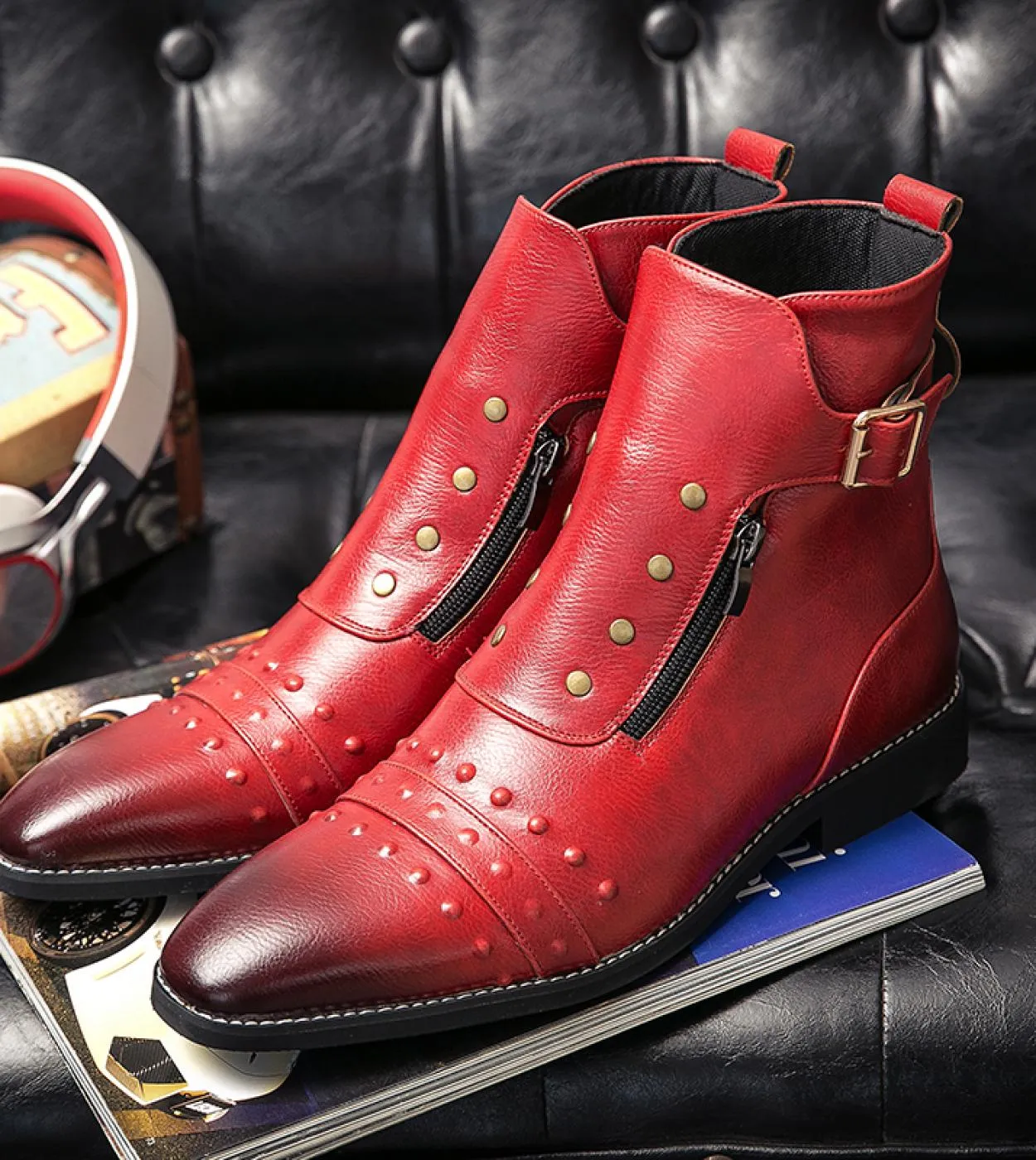 Stivaletti Chelsea con rivetti marroni invernali Stivaletti brogue fatti a mano da uomo Mocassini da uomo Street Rock Punk Style
