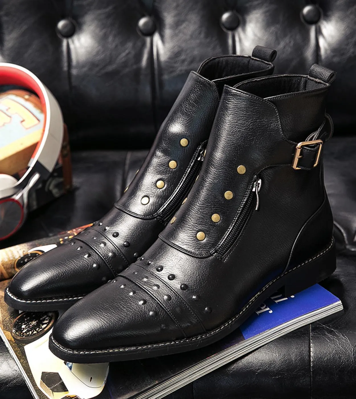 Stivaletti Chelsea con rivetti marroni invernali Stivaletti brogue fatti a mano da uomo Mocassini da uomo Street Rock Punk Style