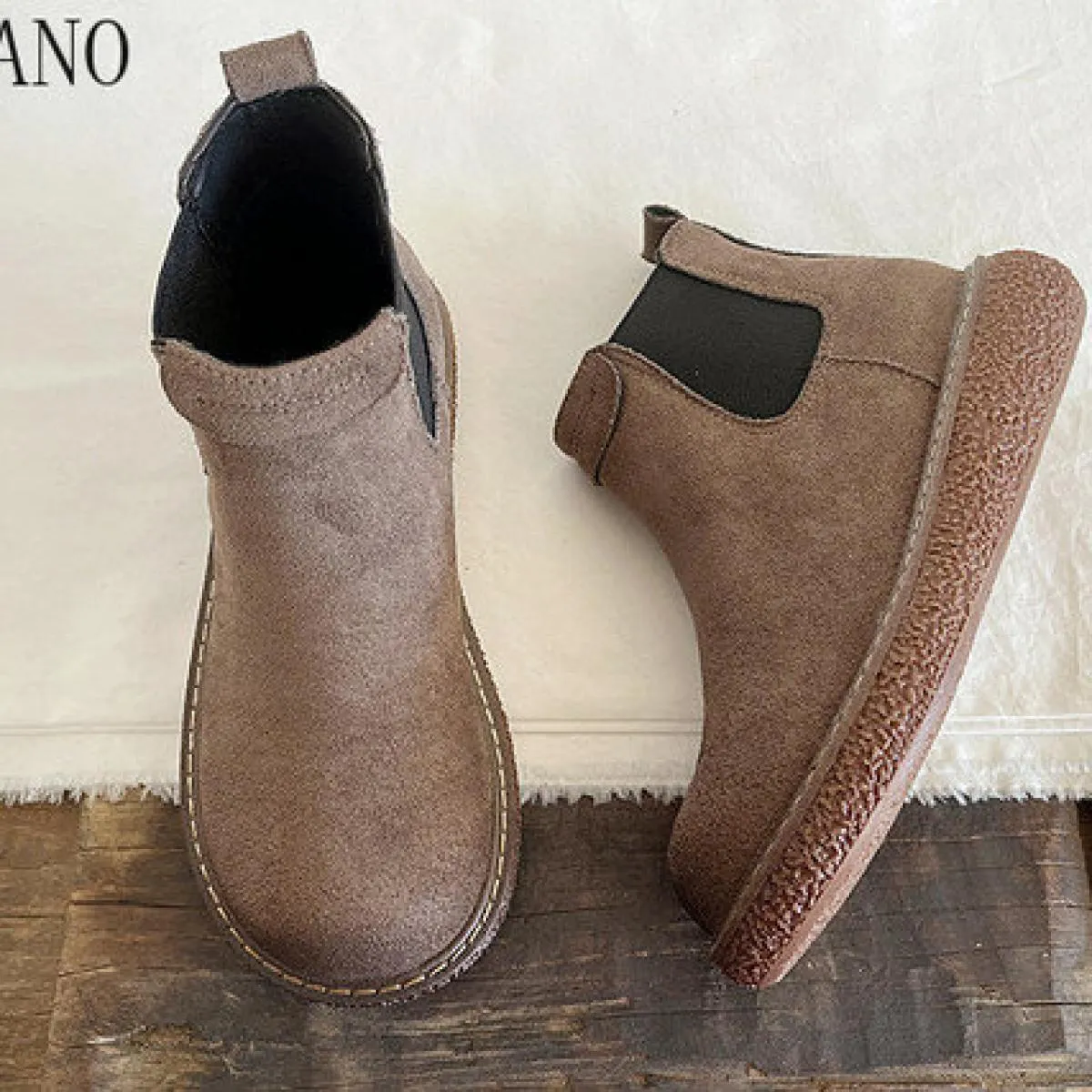 Stivaletti Chelsea in pelle scamosciata calda con pelliccia invernale Mori Girl Stivaletti corti con plateau e testa grande lett