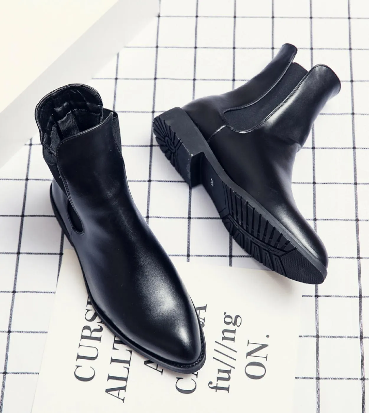 Stivaletti Chelsea neri Stivaletti da uomo daffari Spedizione gratuita Slip On Stivali vintage con punta tonda Taglia 38 48 Bot