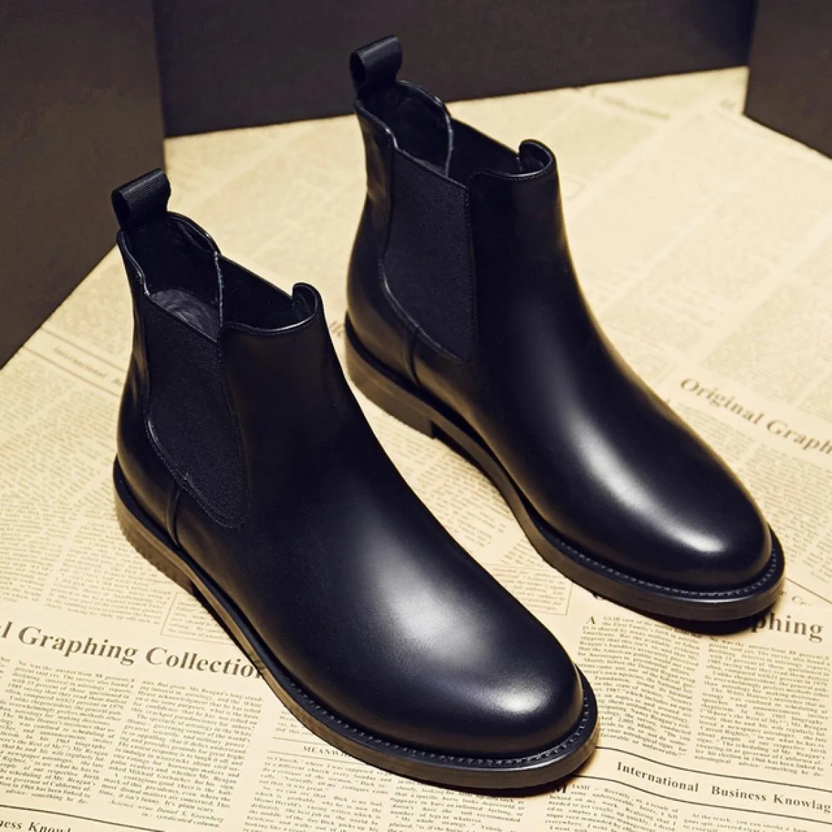 Stivaletti Chelsea per il tempo libero da donna stile inglese Scarpe da donna in morbida pelle Stivaletti dolci streetwear Botas