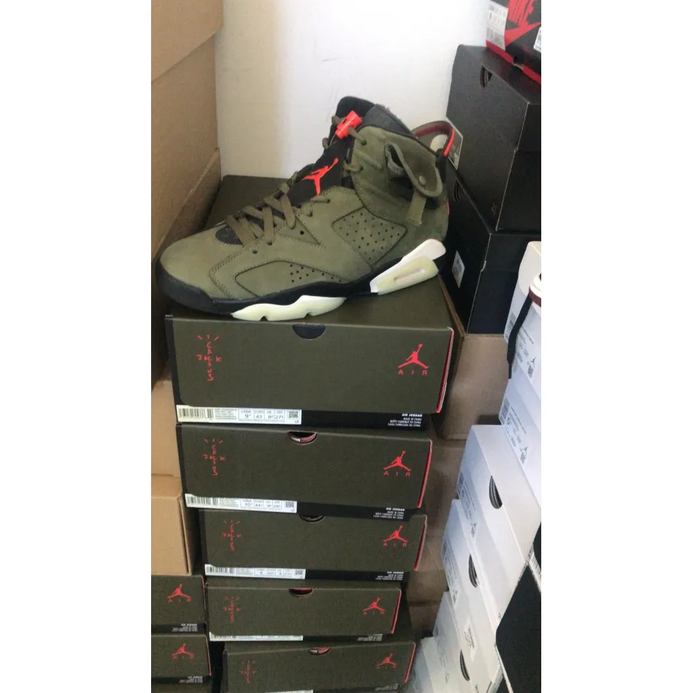 Travis Scott Jordan 6 CN1084-200  NIKE  SCARPE RETRO'