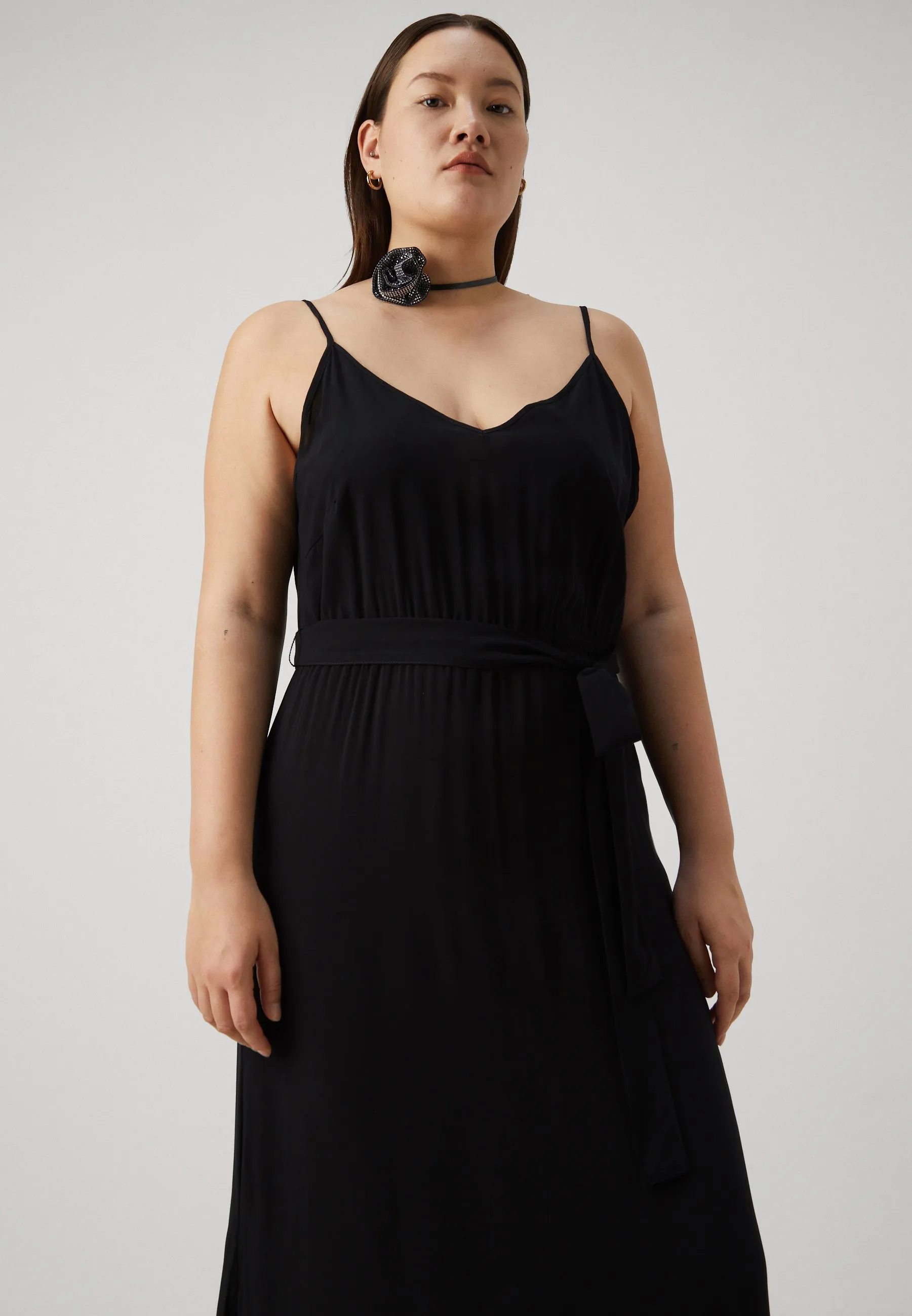 VMCEASY SLIT - Vestito lungo