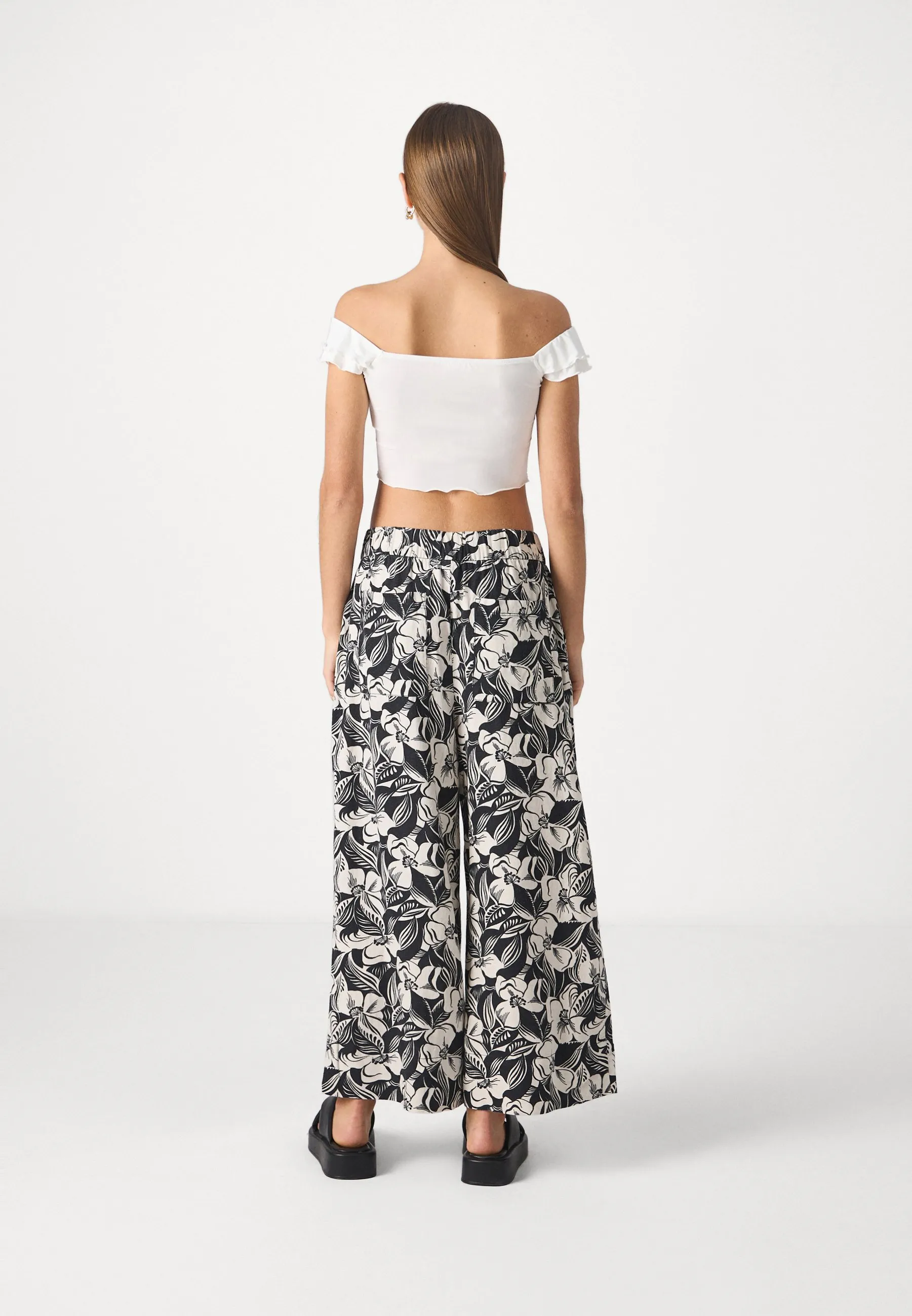 WIDE LEG CROP  - Pantaloni